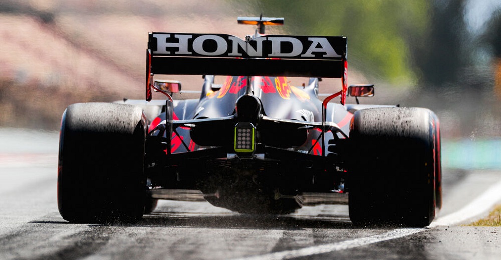 フレキシブルリアウィング in 2021年R6アゼルバイジャン！