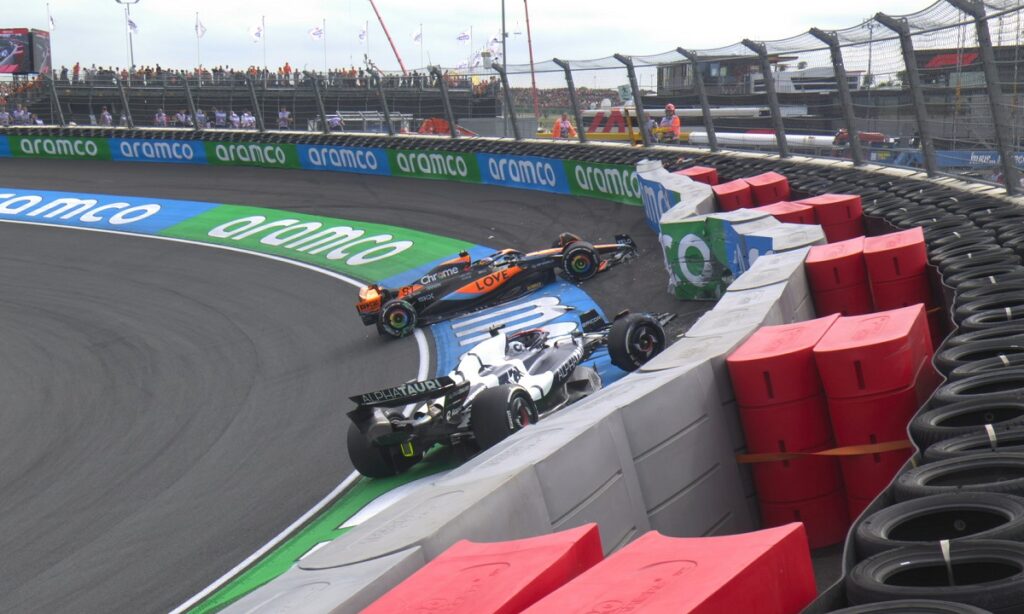 【オランダGP金曜日】マクラーレンのフロアがチラ見せ！リカルド骨折代役ローソン