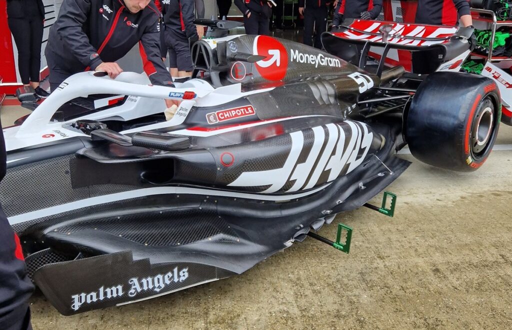 【2024イギリスGP金曜日】F1パフォーマンス分析！ハースが大型アップデート投入