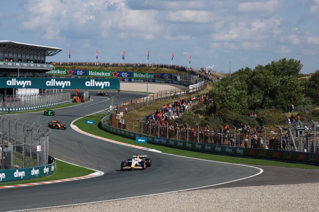 2025年F1第15戦オランダGP予選結果「相変わらずオレンジ速すぎ！」